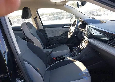 2022 Volkswagen Taos 1.5T S z USA, uszkodzony, nr VIN 3VVDX7B25NM002854